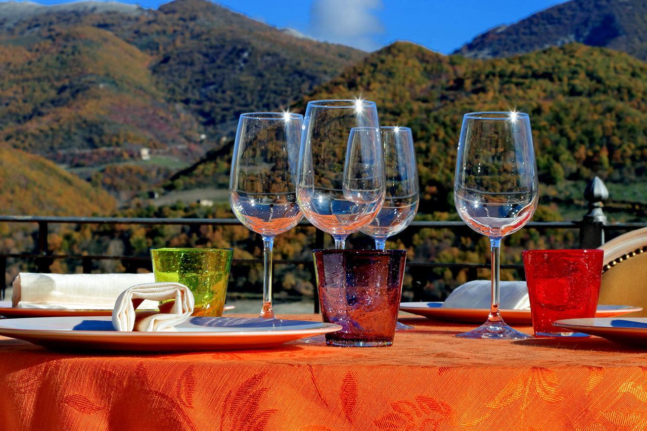 Turano Resort Colle di Tora ภายนอก รูปภาพ