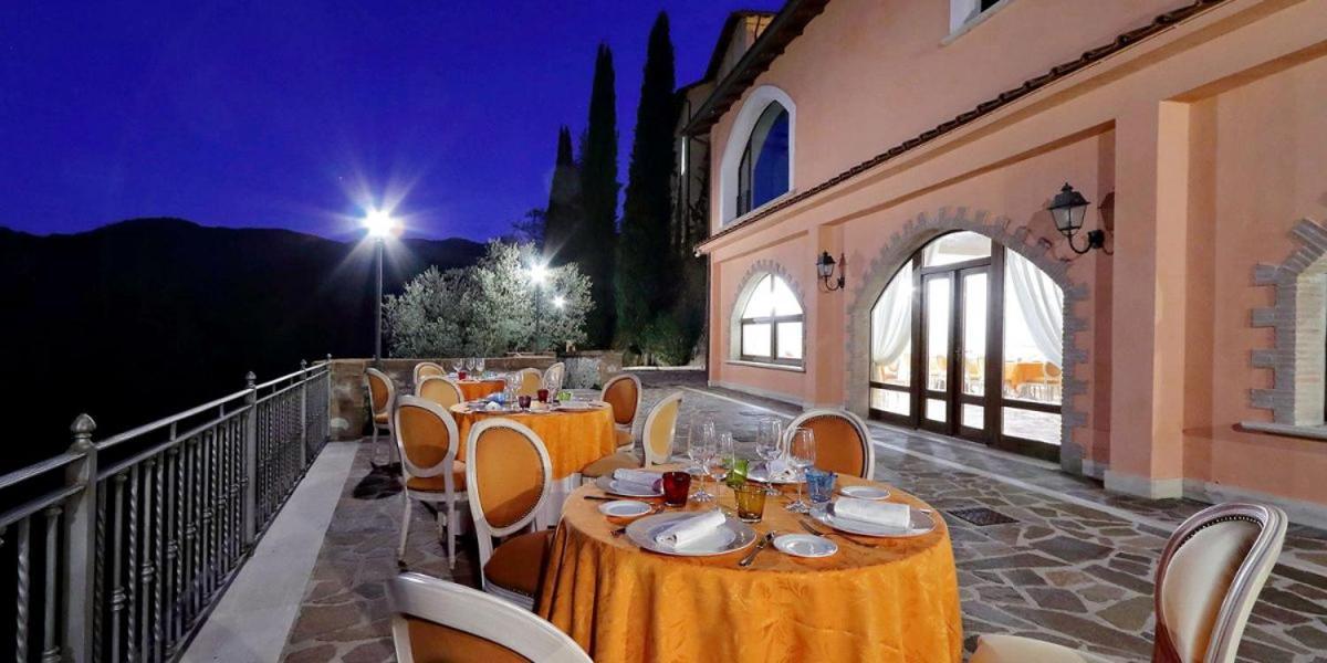 Turano Resort Colle di Tora ภายนอก รูปภาพ