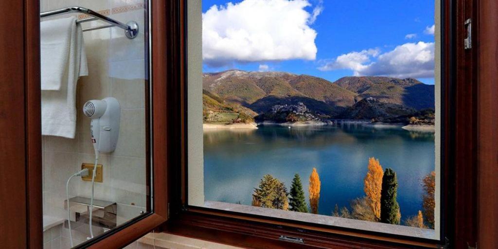 Turano Resort Colle di Tora ภายนอก รูปภาพ