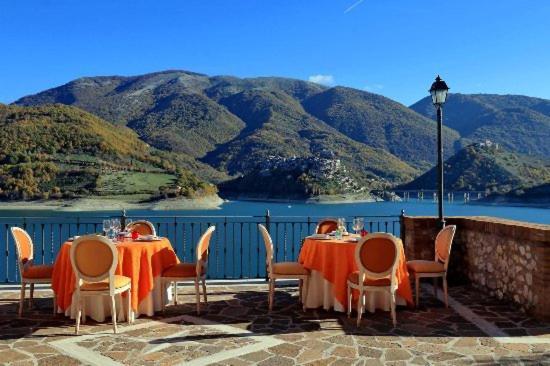 Turano Resort Colle di Tora ภายนอก รูปภาพ